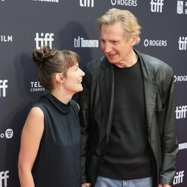Liam Neeson i Stella Stocker