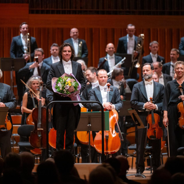 19.09.2025., Zagreb - Koncert Zagrebacke filharmonije, Crveni ciklus, otvorenje nove sezone. Dawid Runtz, dirigent; Frank Peter Zimermann, violina.