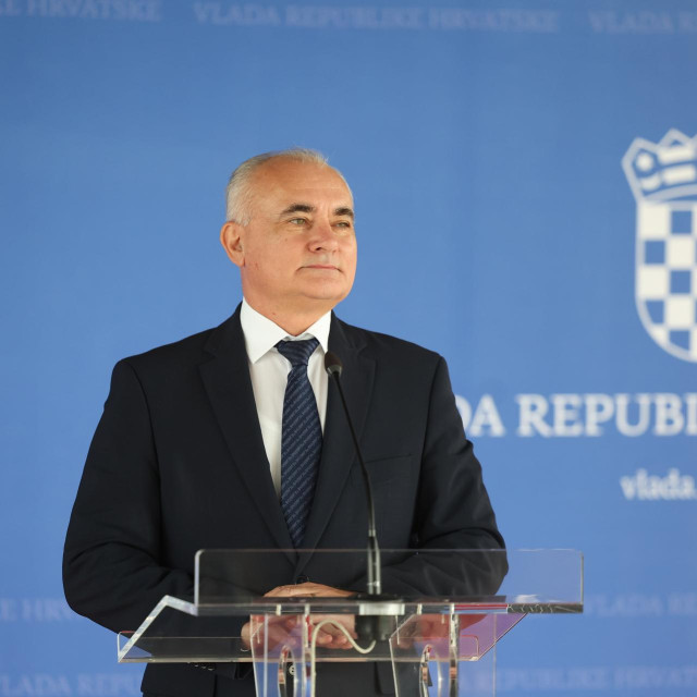 Stjepan Lakušić
 