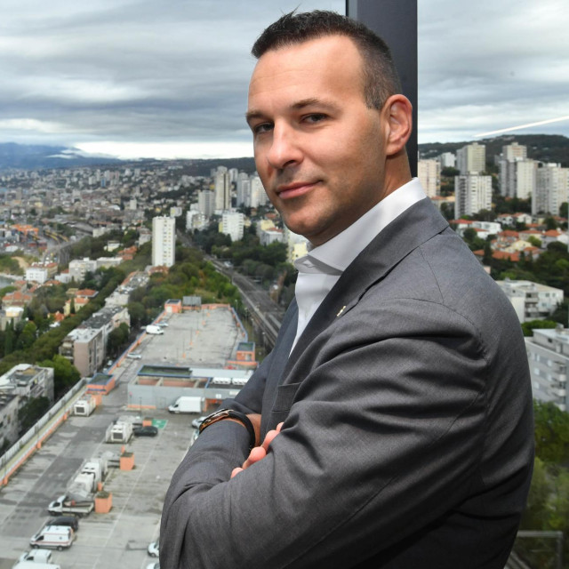  Luka Ćurkovic, član Uprave Plodina zadužen za nabavu, maloprodaju i investicije