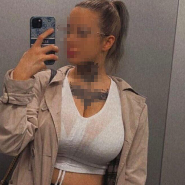 Suzana (22)