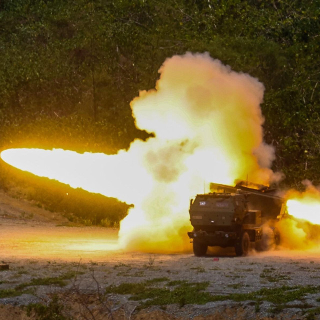 Sustav HIMARS