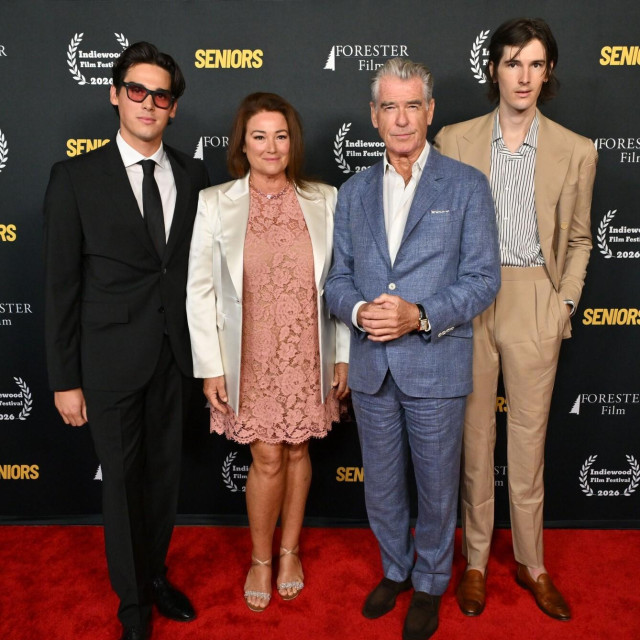 Paris Brosnan, Keely Shaye Smith, Pierce Brosnan i Dylan Brosnan