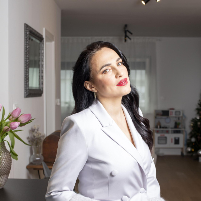 ”Emocija kod mene uglavnom prva potrči, a razum onda trči za njom i pokušava sanirati štetu”, otkriva glumica