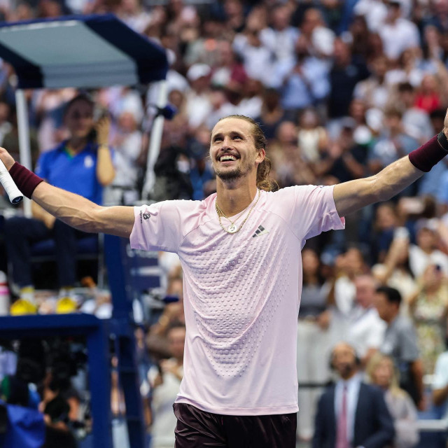Alexander Zverev zasmetao je nekolicini igrača na Touru zbog nekonzistentnosti u izvođenju svog servisa