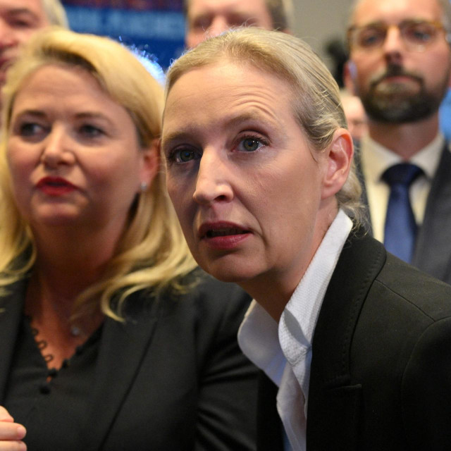 Kristin Brinker i Alice Weidel (AfD)