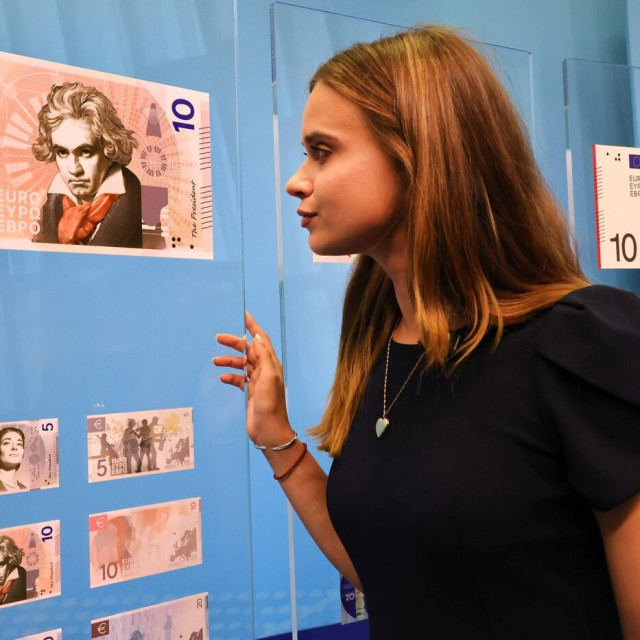 Novi Euro