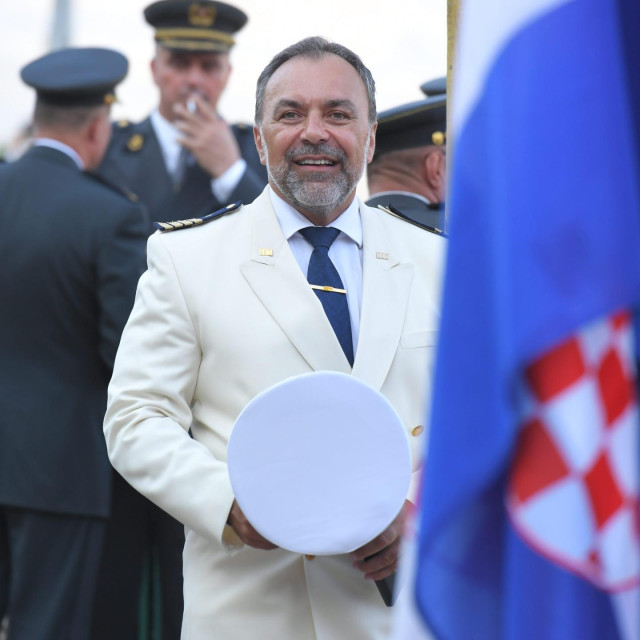 Vlaho Orepić