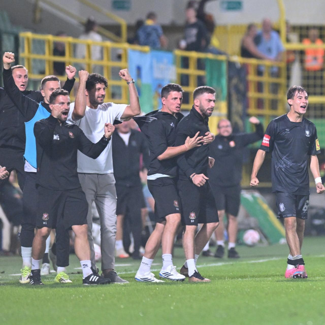 Slavlje Marija Carevića i igrača Gorice na gostovanju u Puli