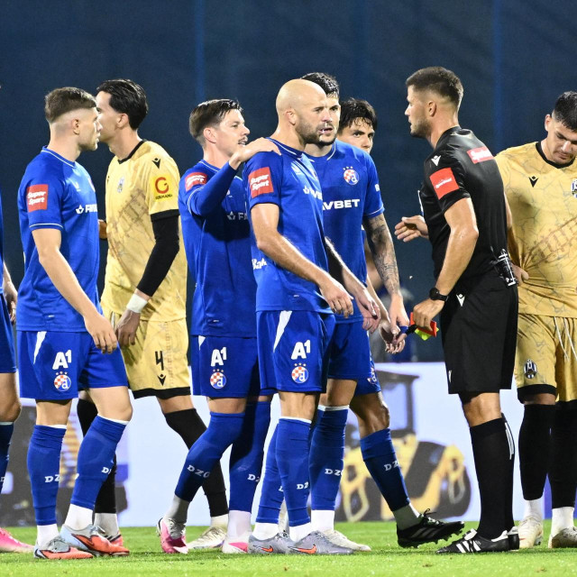 Mišić u raspravi s Kolarićem