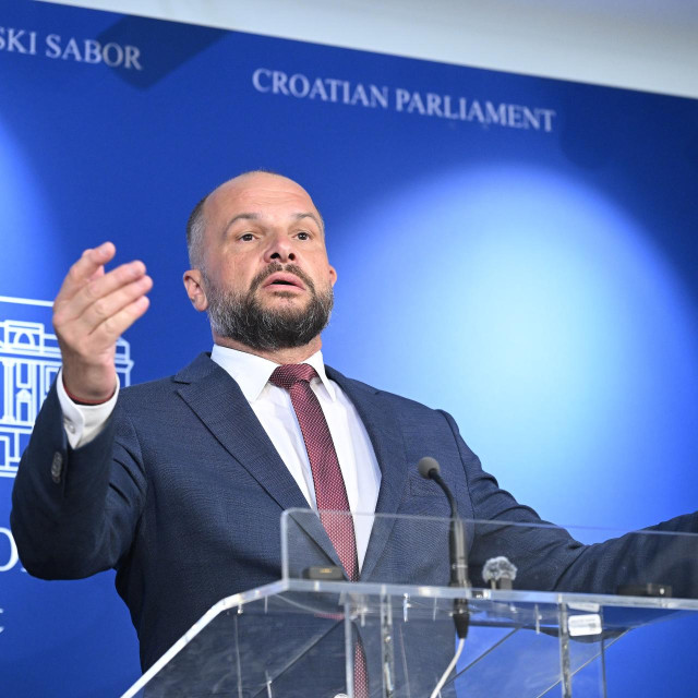 Siniša Hajdaš Dončić