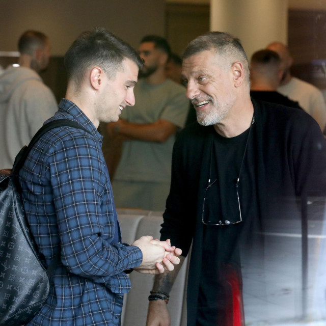 Dominik Livaković i Slaven Bilić