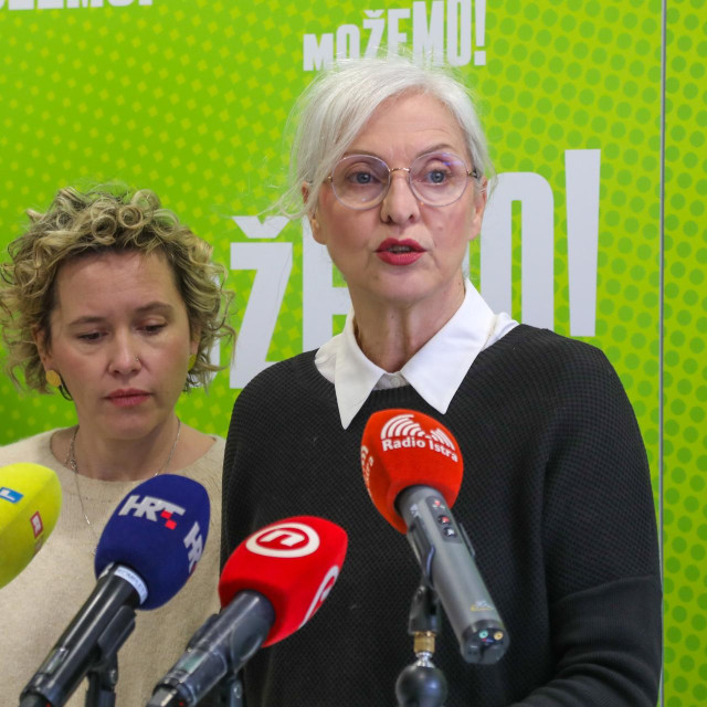 Ivane Kekin i Dušica Radojčić/Arhivska fotografija