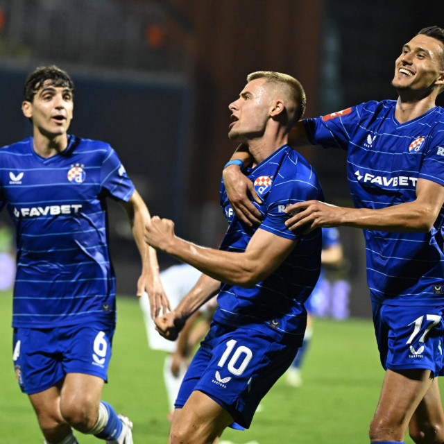 Gabriel Vidović sa suigračima