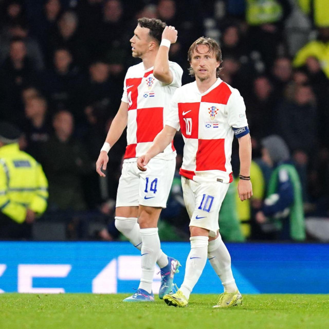 Luka Modrić i Ivan Perišić