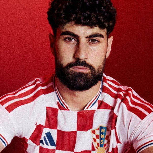 Joško Gvardiol u novom domaćem dresu
