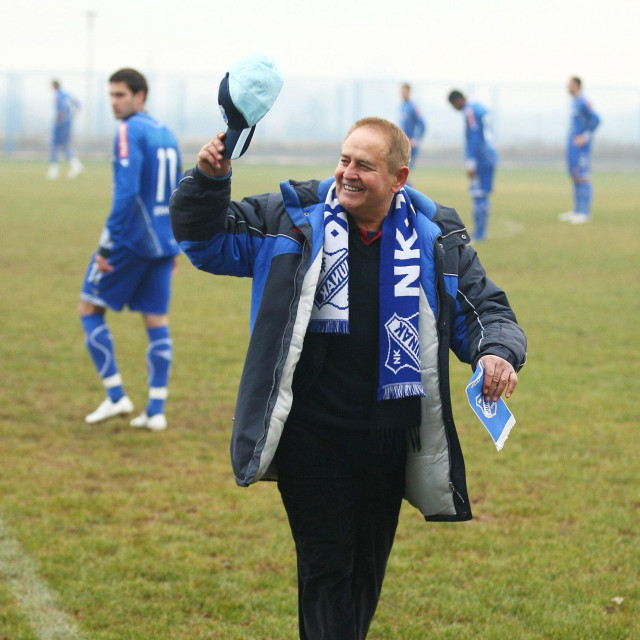 Slaven Zambata u svom Sinju 2009. na prijateljskoj utakmici Junak - Dinamo 