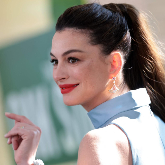 Glumica Anne Hathaway 