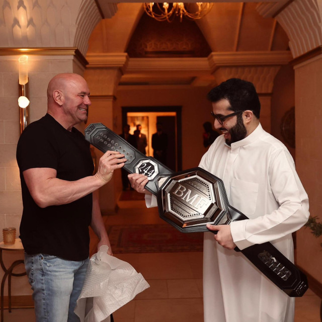 Dana White i Turki Alalšik
