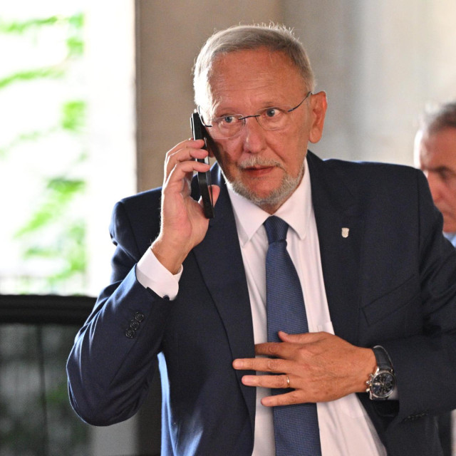 Davor Božinović