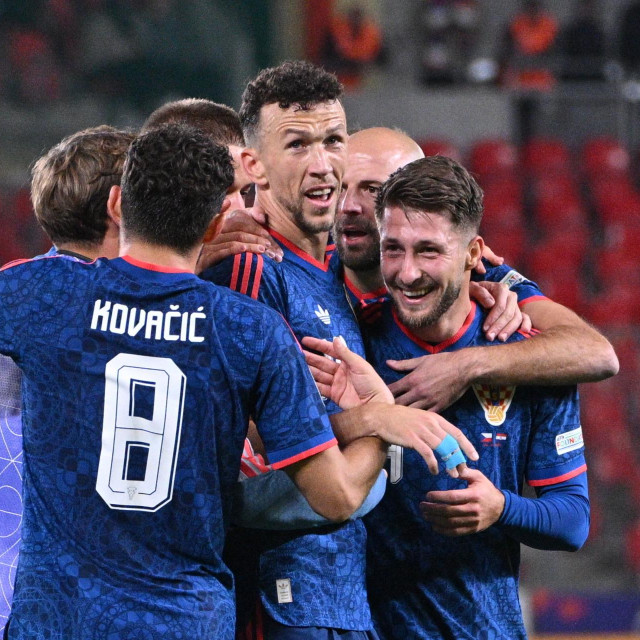 Vatreni u proslavi pogotka
