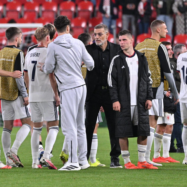 Slaven Bilić i igrači Hrvatske slave pobjedu na otvaranju Lige nacija