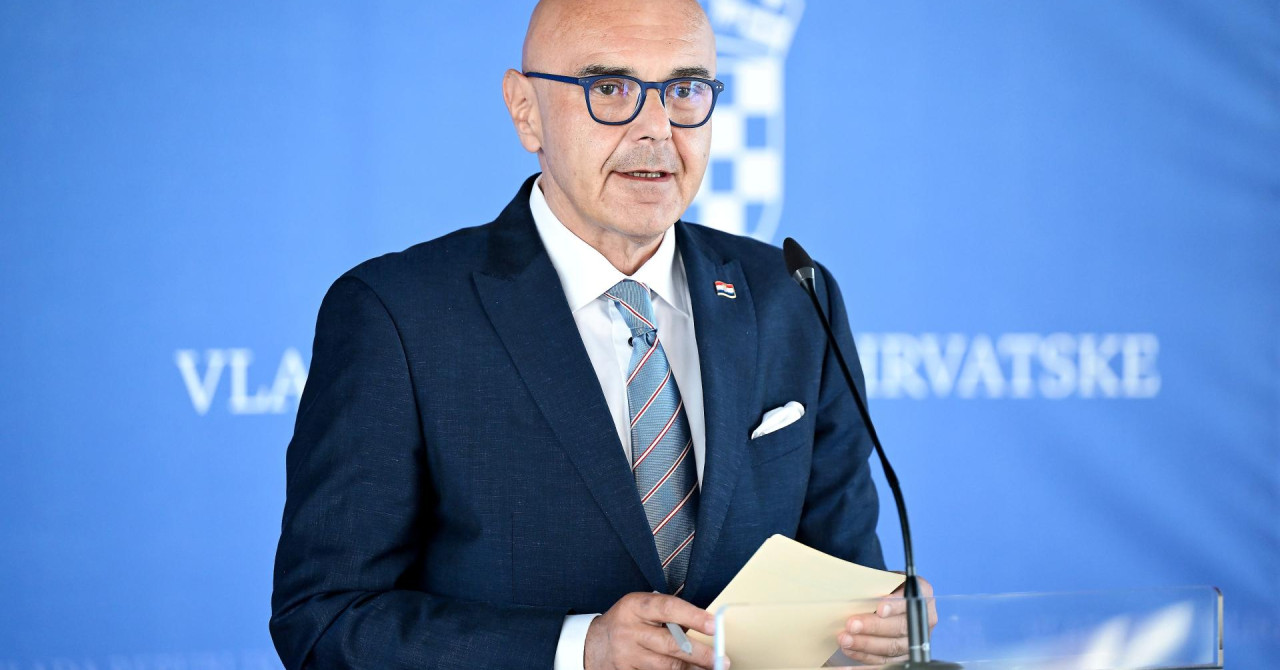 Ministar Ružić u socijalu uvodi sustav ‘crvenih zastavica‘ kako bi se prevenirali događaji iz Slatine i Zadra