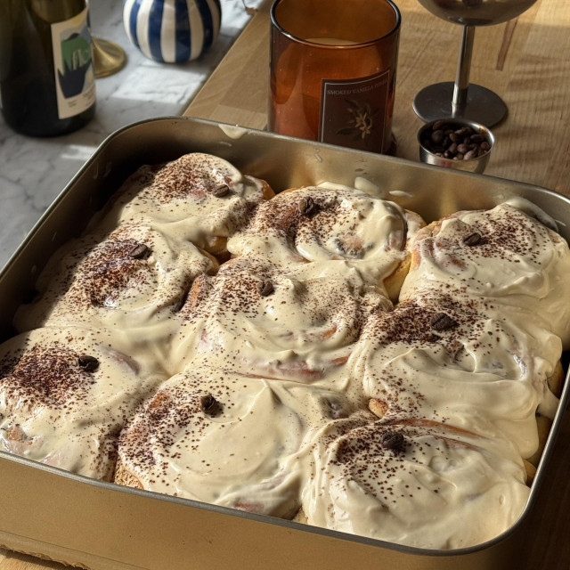 Tiramisu rolice po receptu Kristine Štrige spremne za posluživanje 