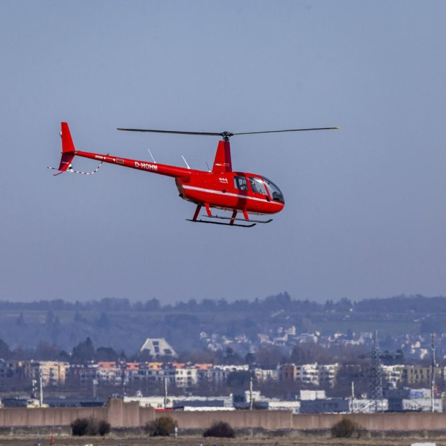 Robinson R44, ilustracija