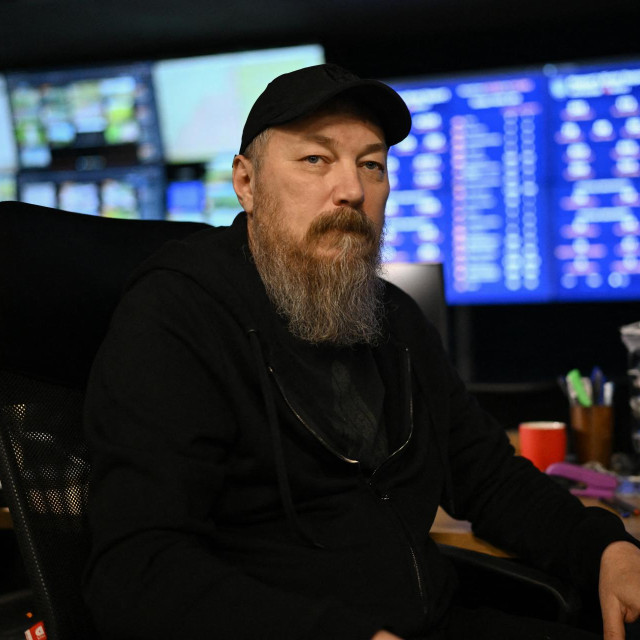 Robert „Mađar” Brovdi na nepoznatoj lokaciji u Ukrajini
