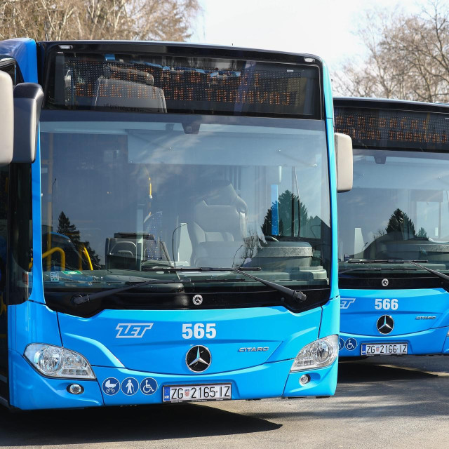 Novi autobusi opremljeni su sustavima za brojanje putnika, USB priključcima i telematikom, a doseg im je najmanje 300 kilometara po punjenju za klasične verzije