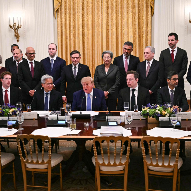 Trump i delegacije tehnoloških kompanija u Bijeloj kući