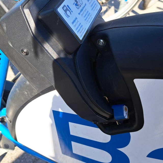 Vožnja se pokreće, ali se brava ne otključava