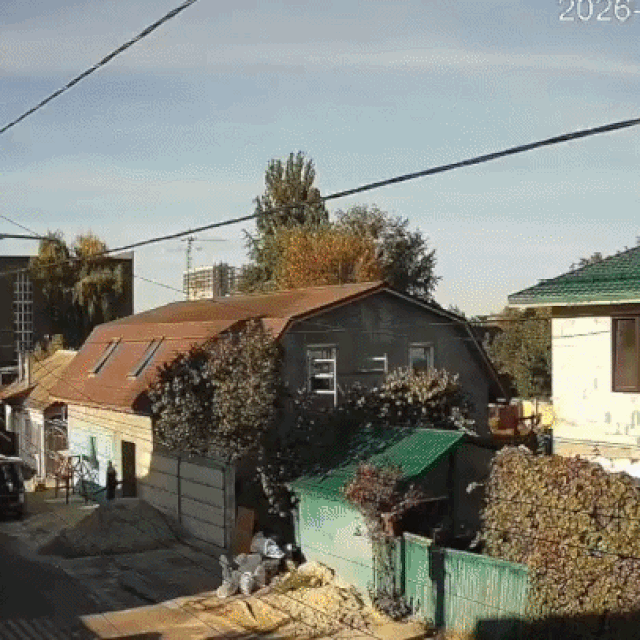 Napad dronom na školu