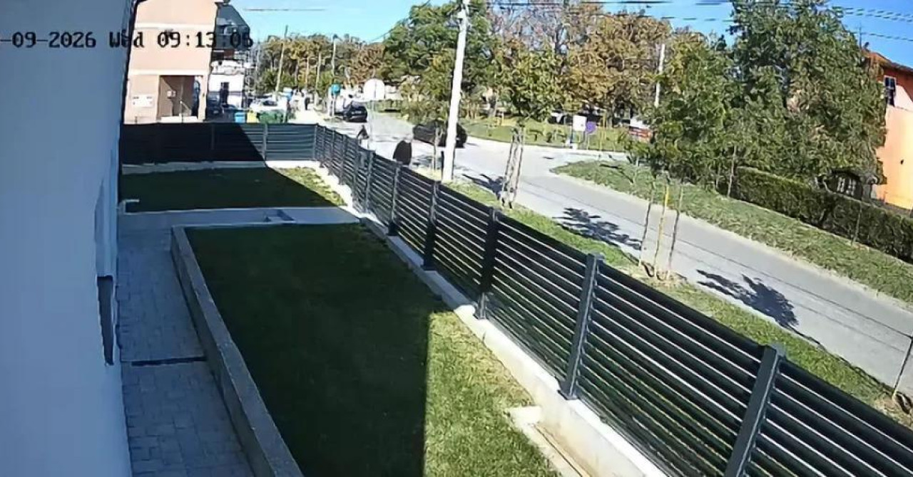 Maloljetnici na romobilu u Dugom Selu udarili auto. Od siline udarca napravili salto