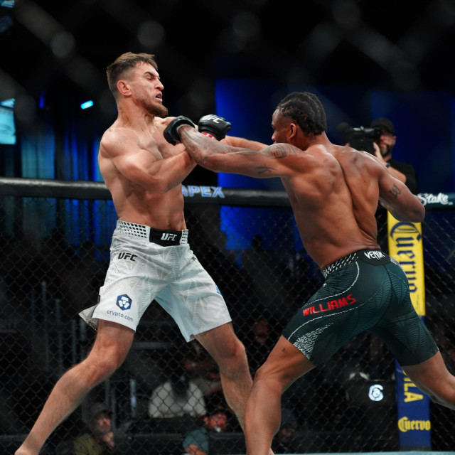 Nikolaj Veretennikov i Khaos Williams