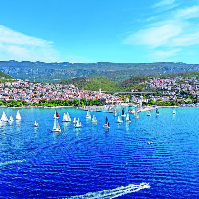 Fokus je u gradu stavljen na sport, obrazovanje i razvoj sadržaja izvan turističke sezone