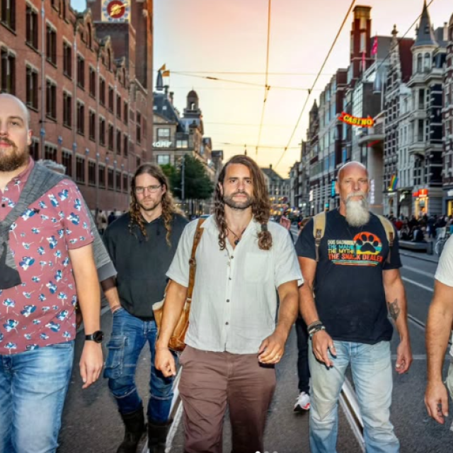 Marš muškaraca u Amsterdamu