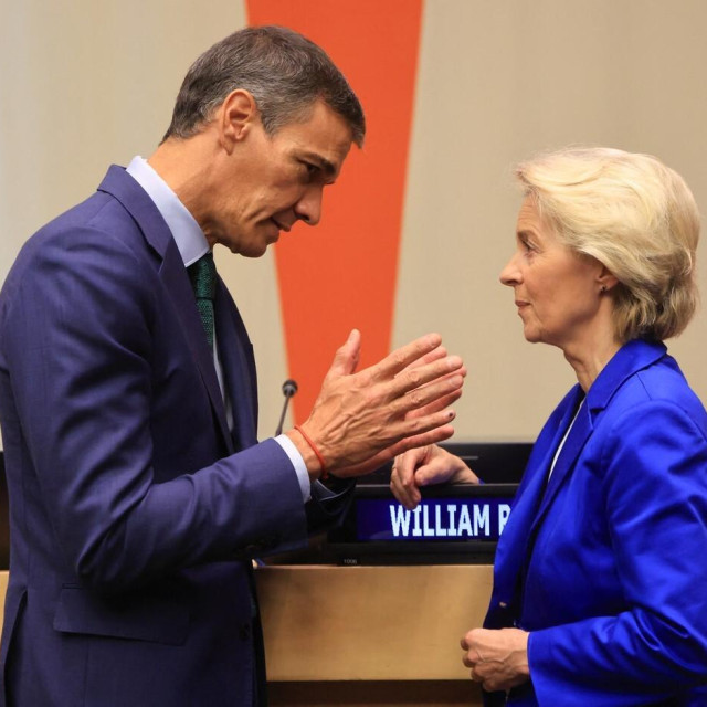 Pedro Sanchez i Ursula von der Leyen