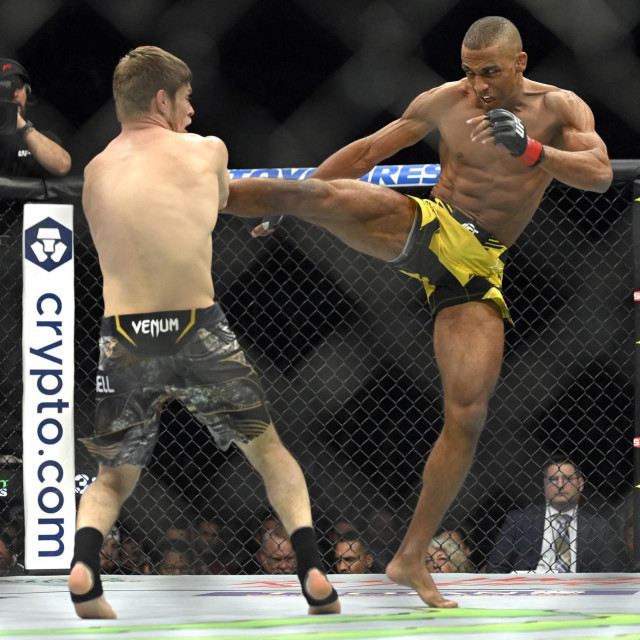 Bryce Mitchell i Edson Barboza 