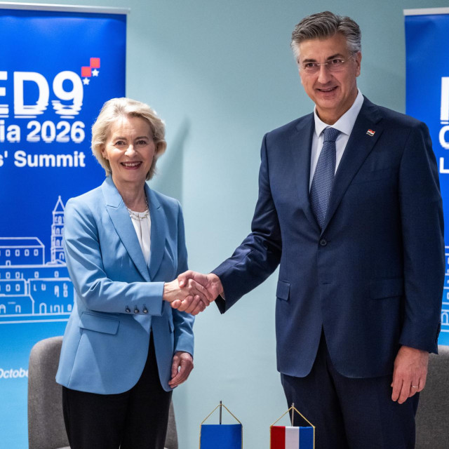 Predsjednica Europske komisije Ursula von der Leyen i hrvatski premijer Andrej Plenković tijekom susreta u Splitu