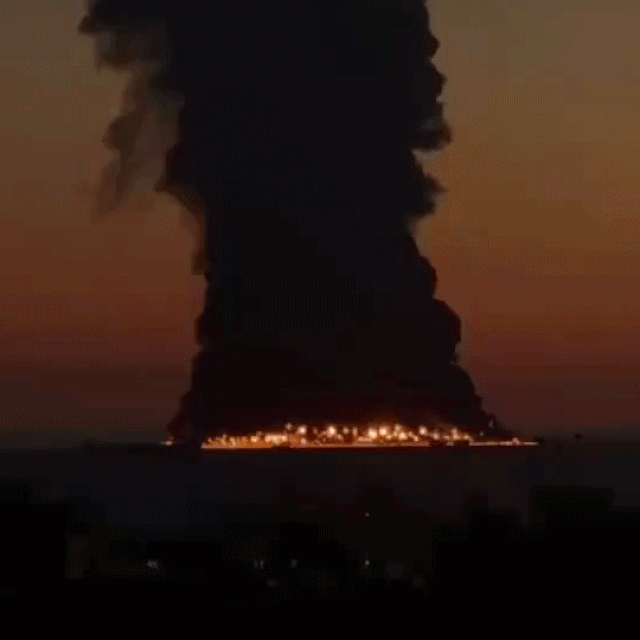 Požar na tankeru ”AFRAMAX RIO”