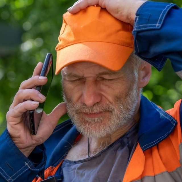 Nakon što je primio novac, majstor se naručitelju posla više ne javlja na telefon