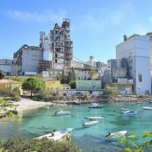 Cementara Holcim u Koromačnu
