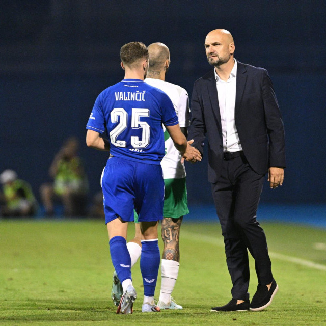 Željko Sopić u pozdravu s Morisom Valinčićem