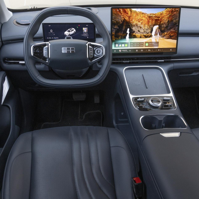 Geely Starray EM-i Max