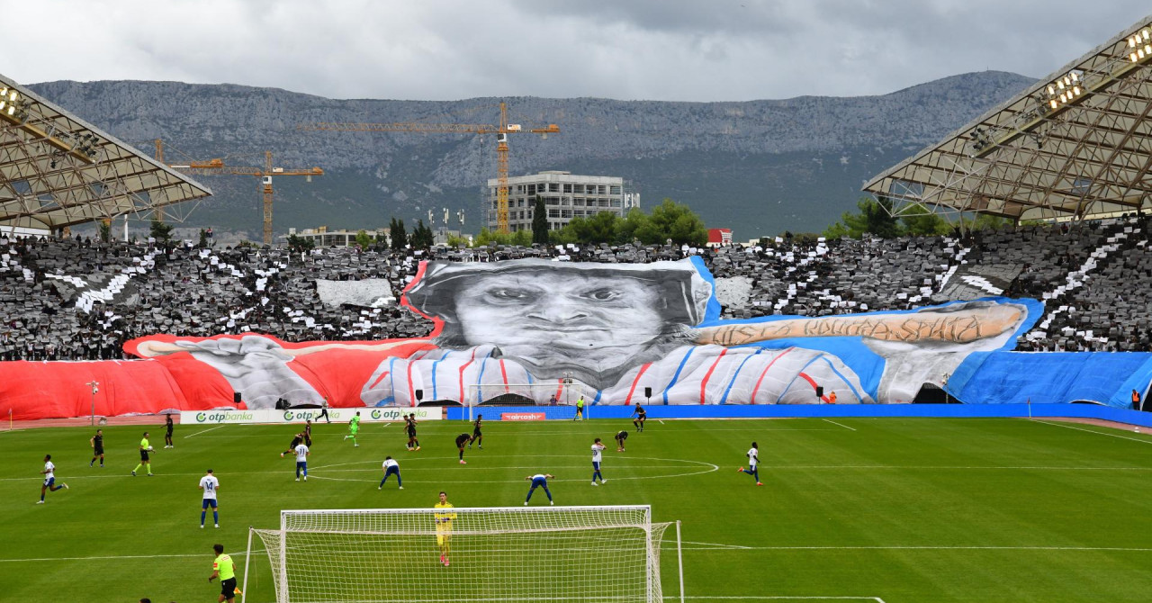 Torcida koreografijom odala počast Dini Dvorniku, Hajduk preokrenuo derbi