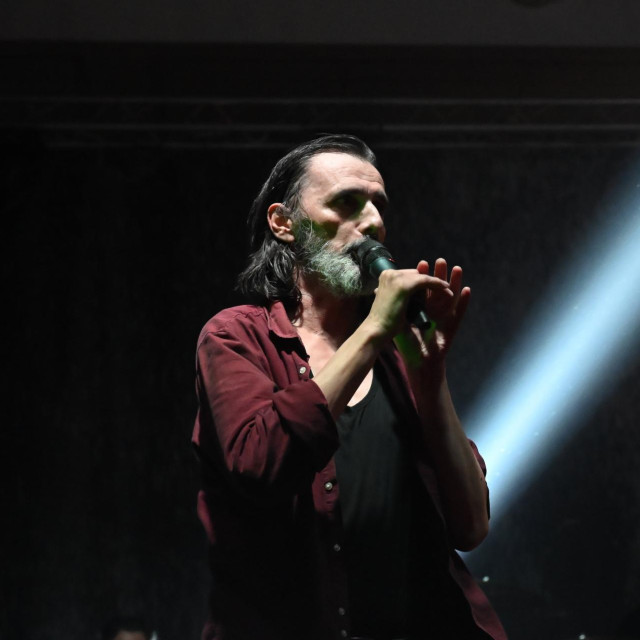 Goran Bare i grupa Majke odrzali su koncert u Boćarskom domu u Zagrebu u listopadu 2025.