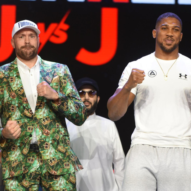 Tyson Fury (lijevo) i Anthony Joshua (desno)