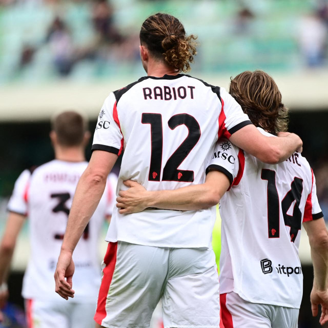 Rabiot i Modrić nakon pogotka Rabiotu